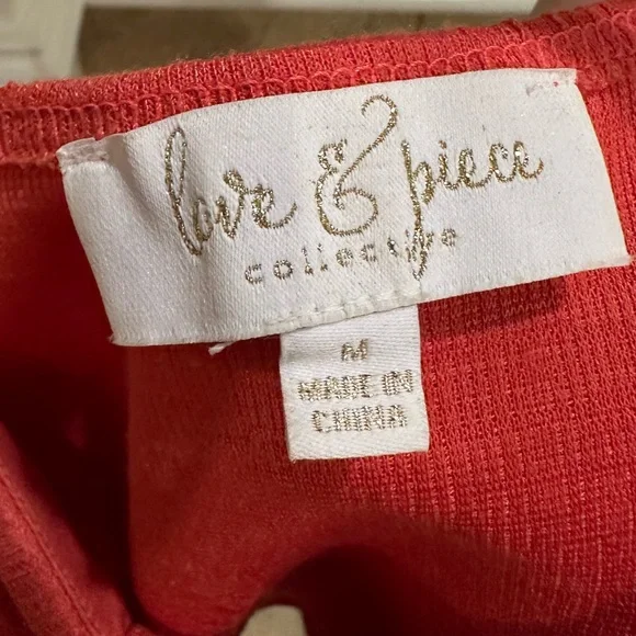 Three medium tops — 2 cropped (Zara & Banana Republic) & 1 bodysuit (Dillards) - Picture 5 of 15